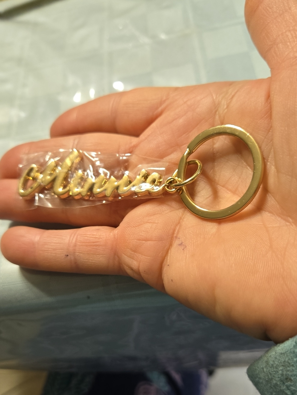 Disney Minnie Goldtone Keychain